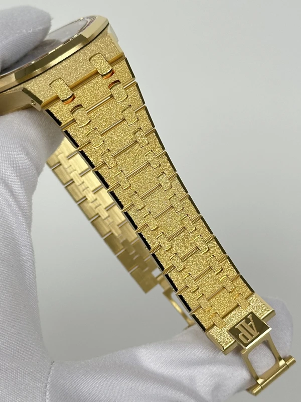 Audemars Piguet FROSTED GOLD DOUBLE BALACNE 15412BA.YG.1224BA.01-B 6