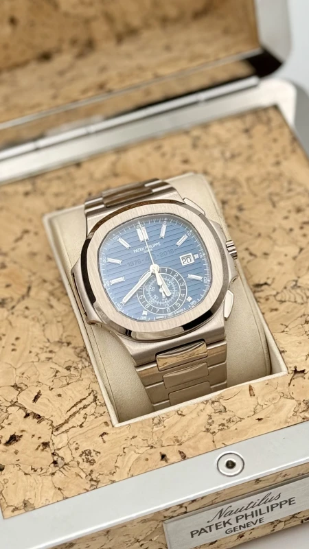 Patek Philippe 5976/1 5976/1G - 40th Anniversary 6
