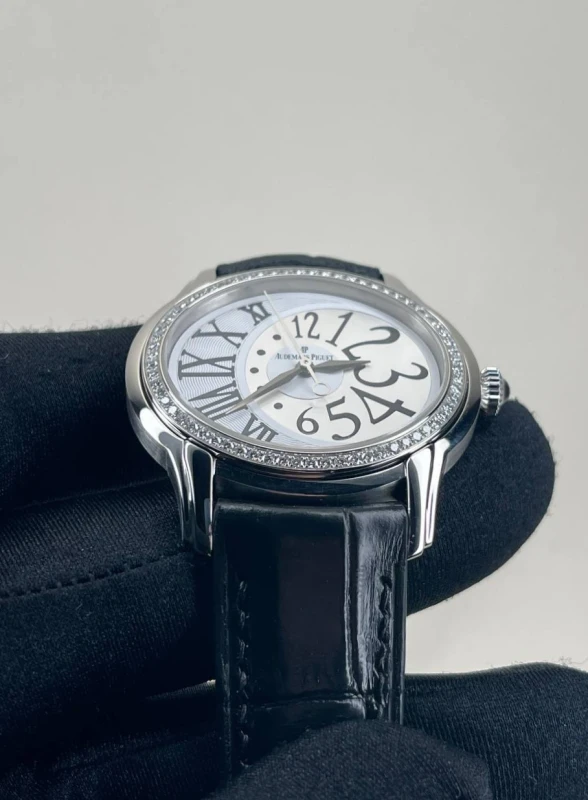 Audemars Piguet Automatic  77301st.zz.d015cr.01 4
