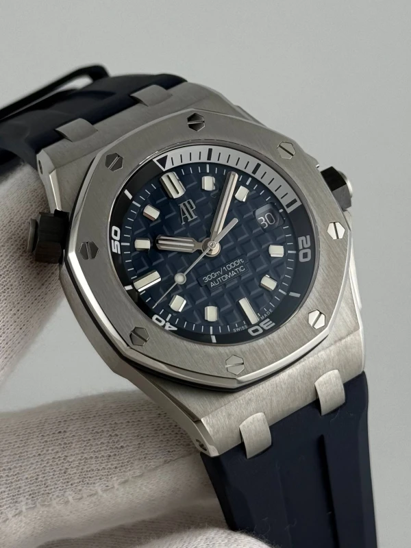 Audemars Piguet Diver 15720ST.OO.A027CA.01 3