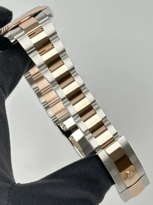 Rolex 41 mm, Oystersteel and Everose gold 126331-0015 5