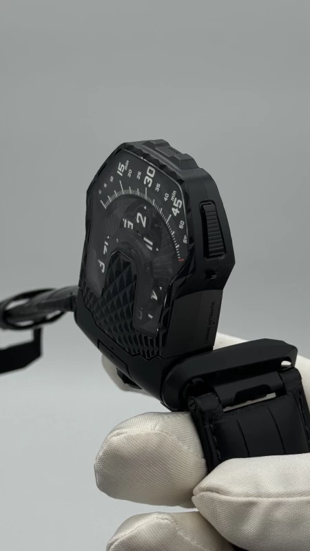 Urwerk T8 Titanium Black UR-T8 Titanium Black 5