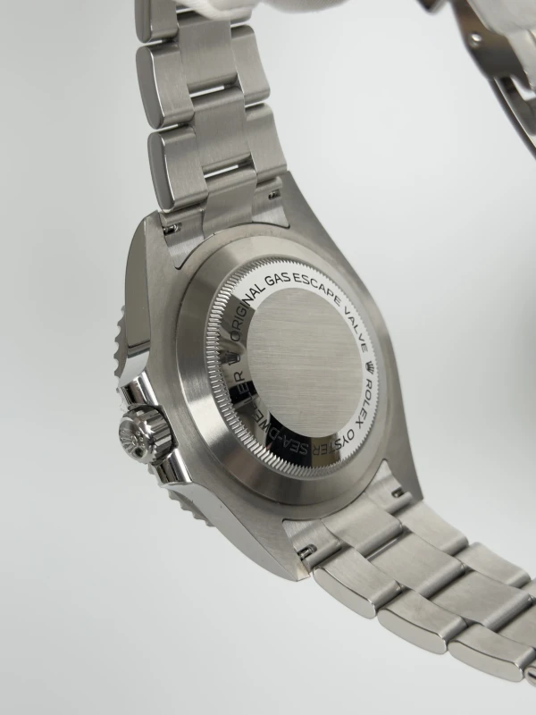 Rolex 4000 126600-0001 4