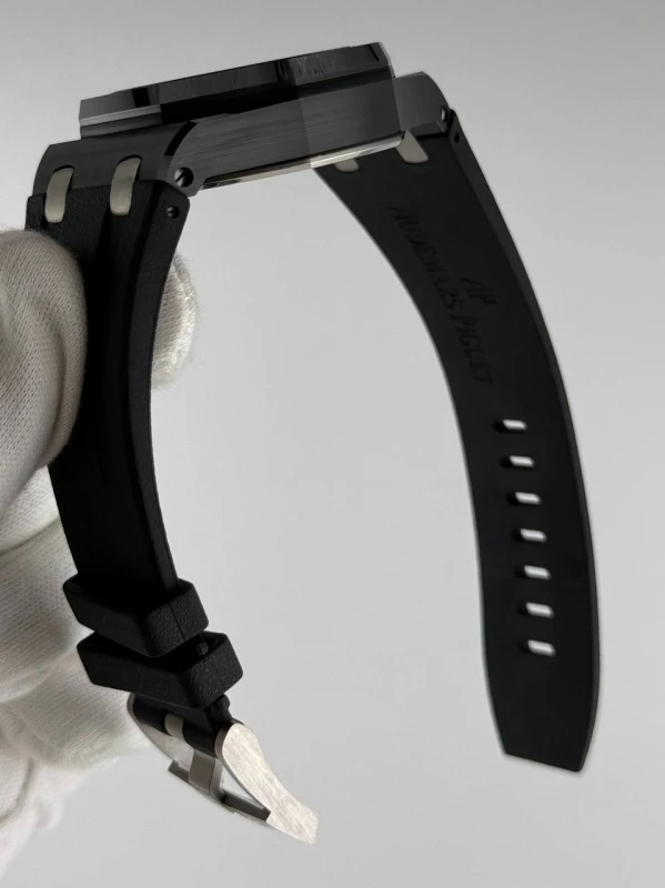 Audemars Piguet Chronograph 44mm 26405CE.OO.A002CA.02 6