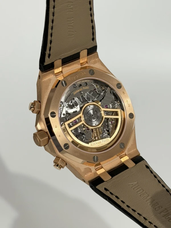 Audemars Piguet 26240OR.OO.D002CR.02 7