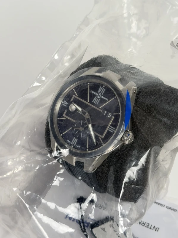 Ulysse Nardin Dual Time 42 mm 243-20-3/43 4
