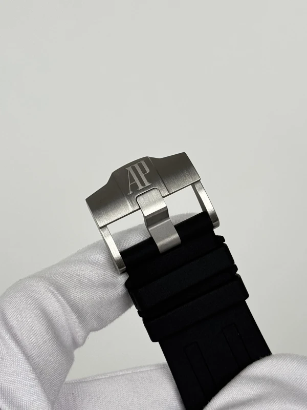 Audemars Piguet Chronograph 44mm 26405CE.OO.A002CA.02 8