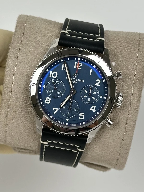 Breitling AVI CHRONOGRAPH 42 TRIBUTE TO VOUGHT F4U CORSAIR A233801A1C1X1 4