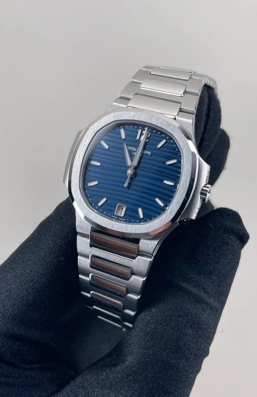 Patek Philippe Lady 7118/1A-001 6