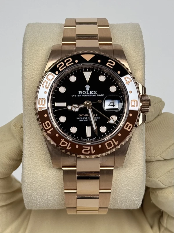 Rolex 40 mm, Everose gold 126715CHNR-0001 2