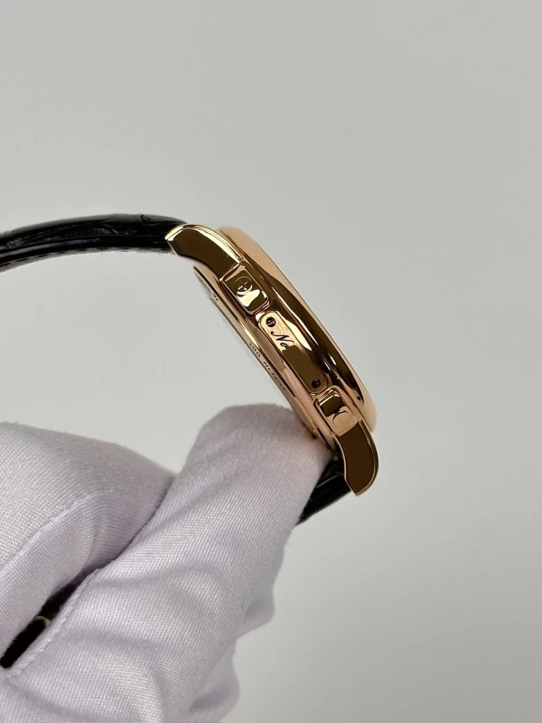Ulysse Nardin 42 mm 246-55/32 5