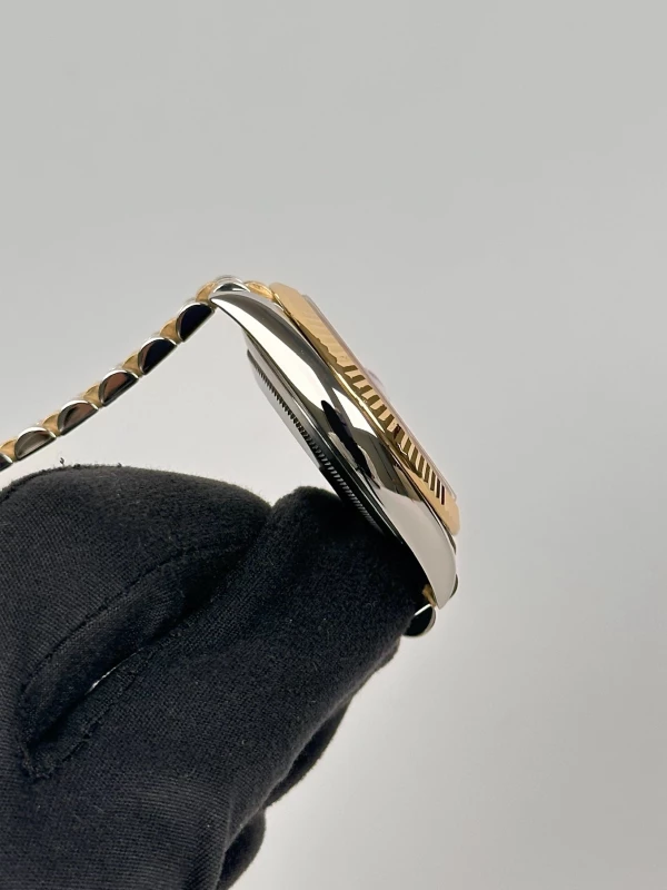 Rolex 41mm Steel and Yellow Gold 126333-0010 3