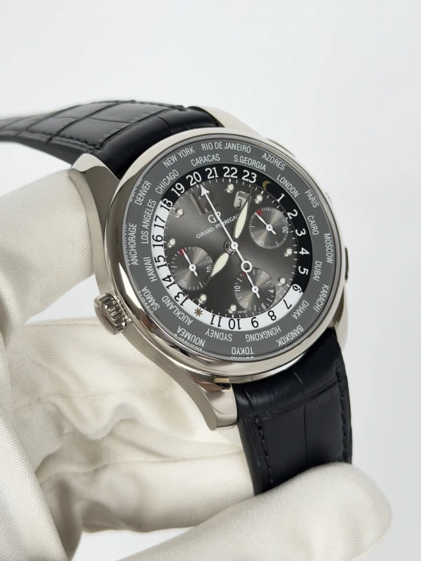 Girard Perregaux Traveller Chronograph 49805-53-252-BA6A 2