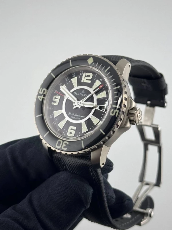 Blancpain '500 Fathoms' GMT  50021-12B30-52B 8