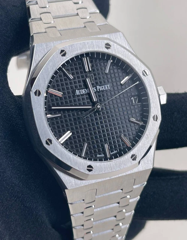 Audemars Piguet Selfwinding 41 mm 15500ST.OO.1220ST.03 3