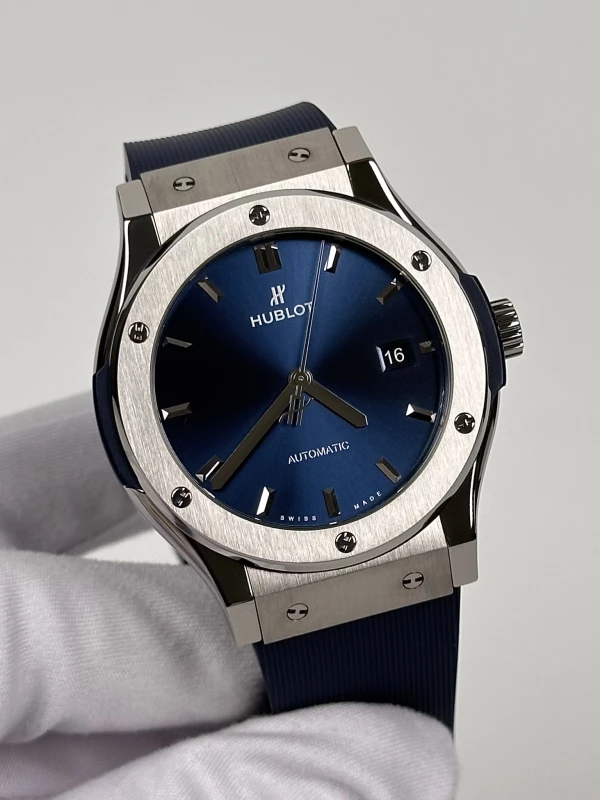 Hublot Automatic 42 mm 542.NX.7170.RX 3