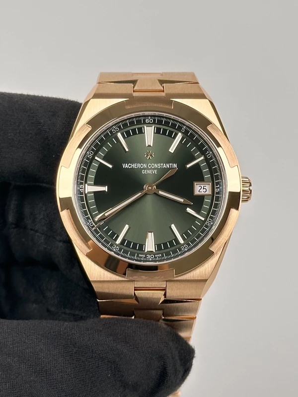 Vacheron Constantin SELF-WINDING 4520V/210R-B967 3