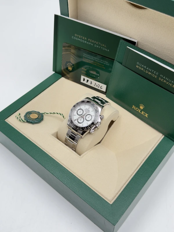 Rolex Cosmograph Daytona 40mm Steel 126500ln-0001 7
