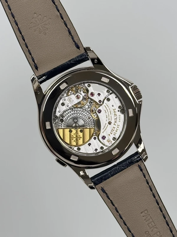 Patek Philippe 5130 5130G-001 9