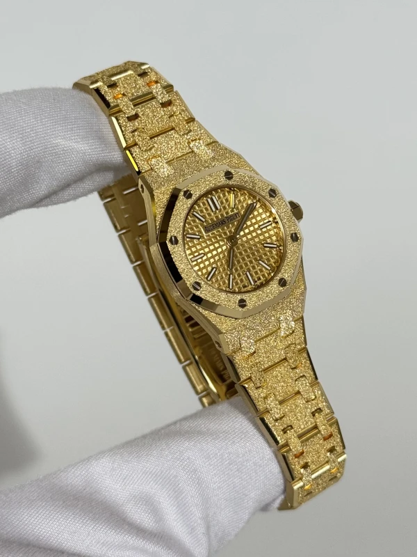 Audemars Piguet MINI FROSTED GOLD 67630BA.GG.1312BA.01 2