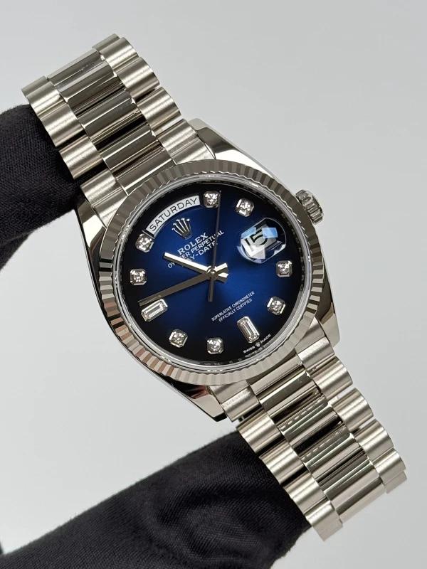 Rolex 36 mm, white gold 128239-0023 2