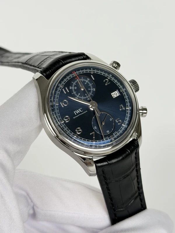 IWC Chronograph Classic Edition «Laureus Sport for Good Foundation» IW390406 3