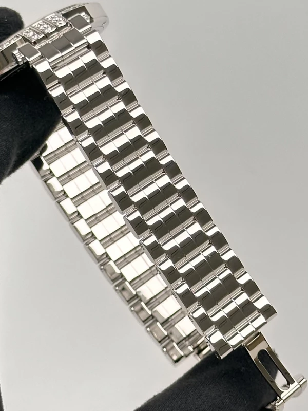 Harry Winston Ladies 39 mm in White Gold PRNQHM39WW002 7