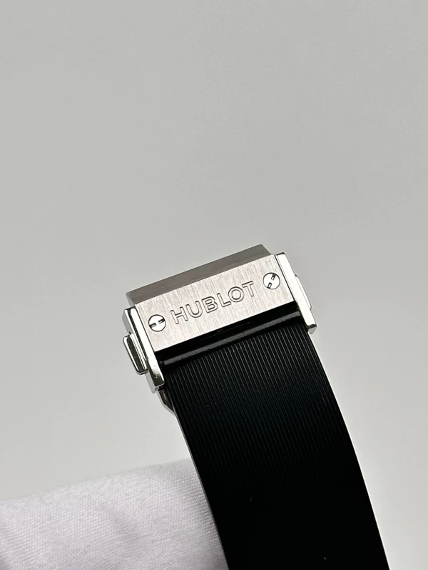 Hublot EVOLUTION STEEL CERAMIC 301.SM.1770.RX 8