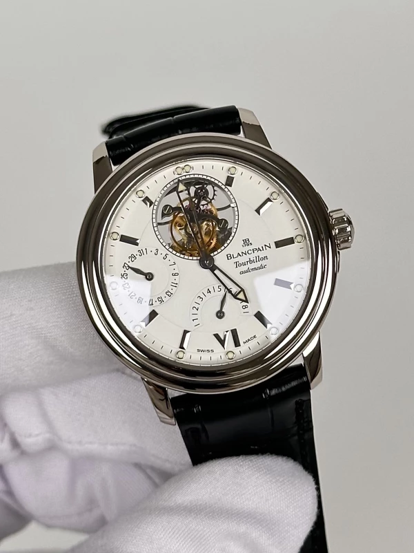 Blancpain Tourbillon Power Reserve 2125-1527-53 3