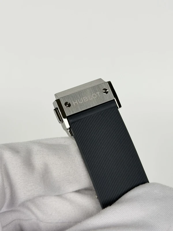 Hublot Titanium 542.NX.7071.RX 6