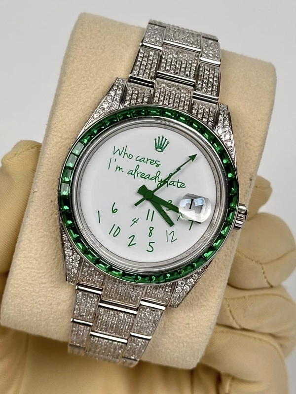 Rolex 41 mm 126300FIX emerald 4
