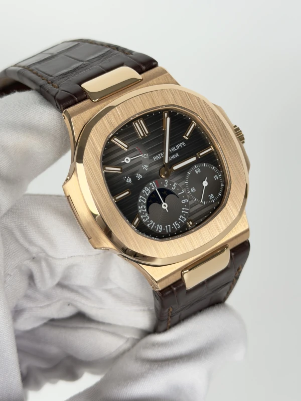 Patek Philippe 5712 5712R-001 3
