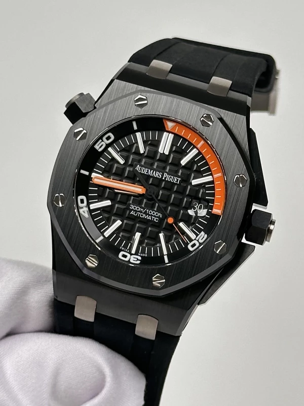 Audemars Piguet Diver  15707CE.OO.A002CA.01 4