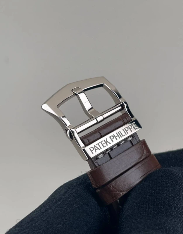 Patek Philippe 5524 5524G-001 7