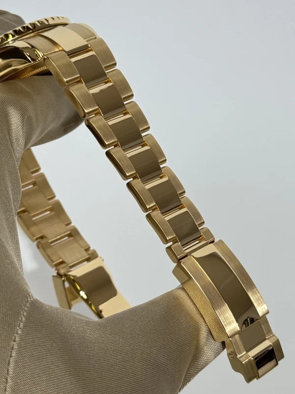 Rolex II 44mm Yellow Gold 116688-0002 3