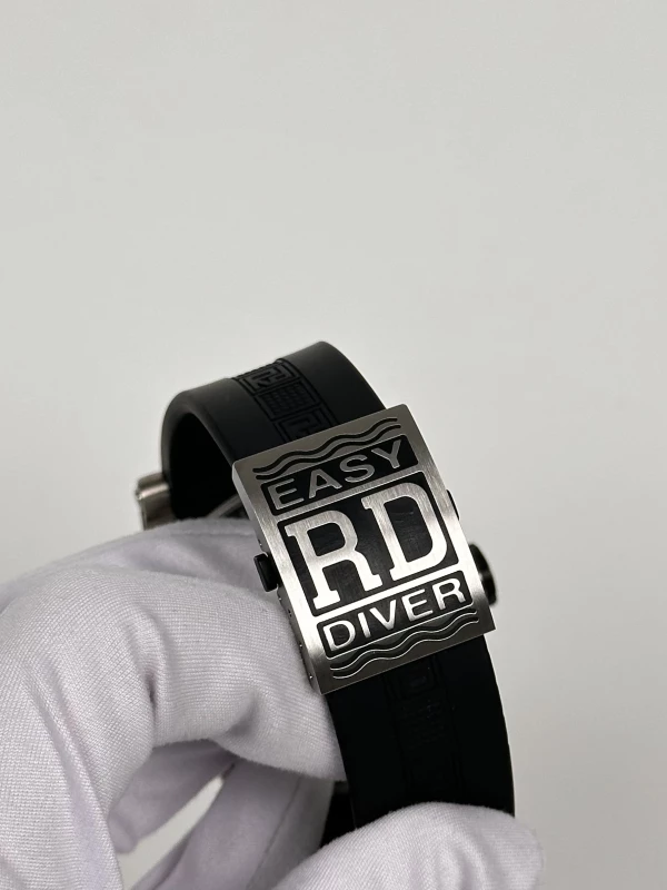 Roger Dubuis Flying Tourbillon Skeleton 48  RDDBSE0185 8