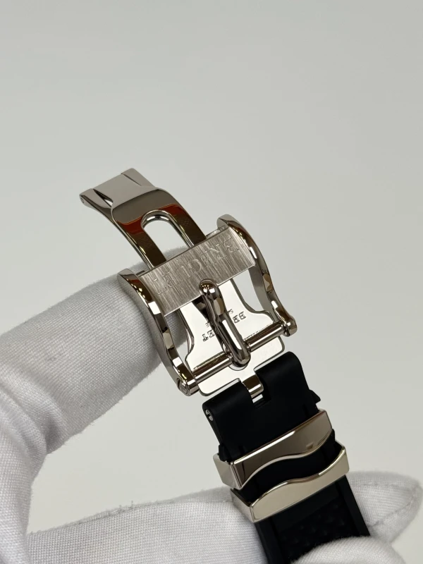 Breguet 5827 Chronograph 5827BB/12/5ZU 8