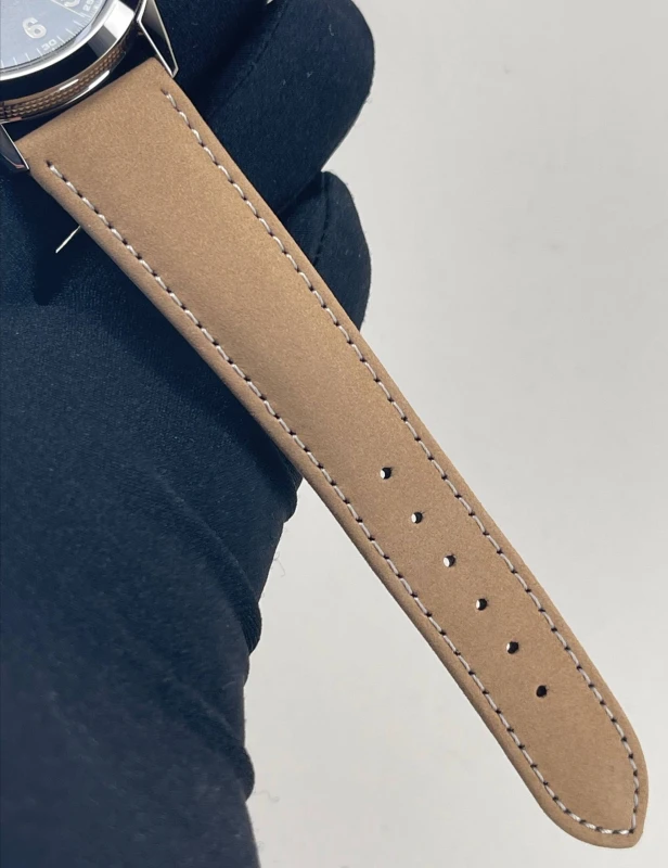 Patek Philippe Calatrava 5226G-001 6