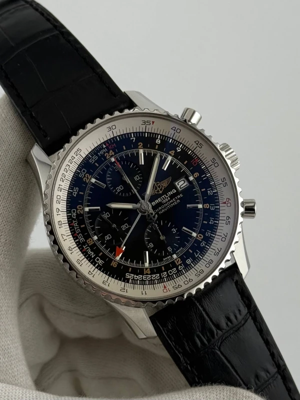 Breitling World A2432212/B726-441X 4