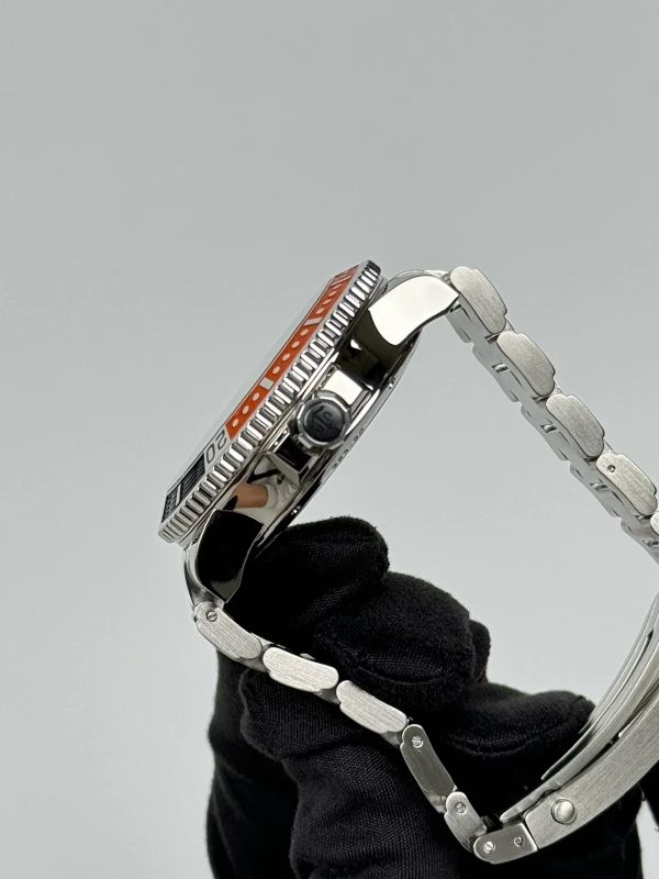 Ulysse Nardin Diver Titanium 263-90-7M/92 5