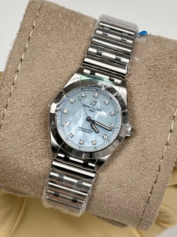 Breitling A72310101C1A1 4