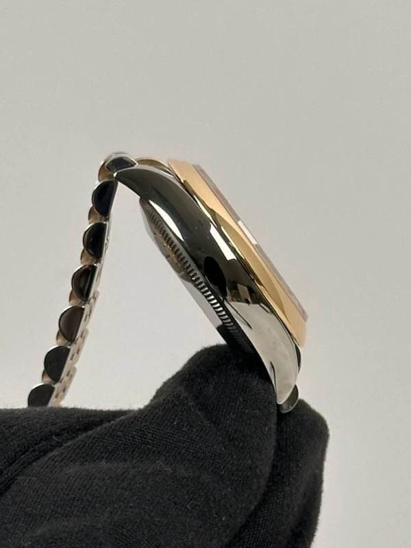 Rolex 31MM STEEL AND YELLOW GOLD 278243-0016 3