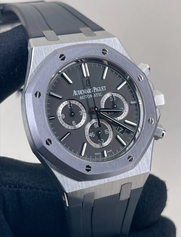 Audemars Piguet Leo Messi Limited Edition Chronograph 26325TS.OO.D005CR.01 3