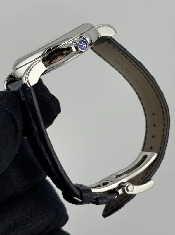 Ulysse Nardin 42 mm 243-55/93 4