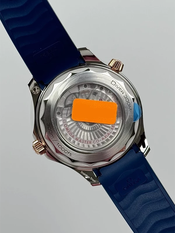 Omega Diver 300M Omega Co‑Axial Master Chronometer 42 mm 210.22.42.20.03.002 9