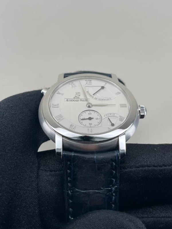 Audemars Piguet Grande Sonnerie 25945BC.OO.D001CR.01 6
