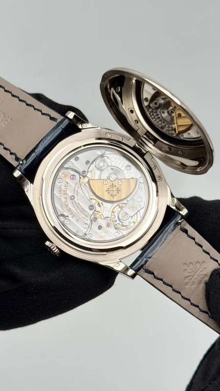 Patek Philippe 5089G-045 6