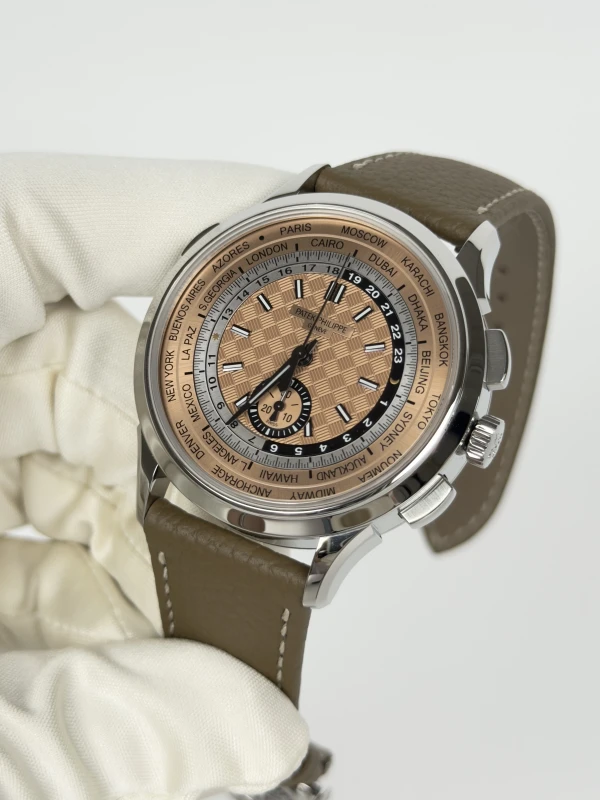 Patek Philippe Complications 5935A-001 4
