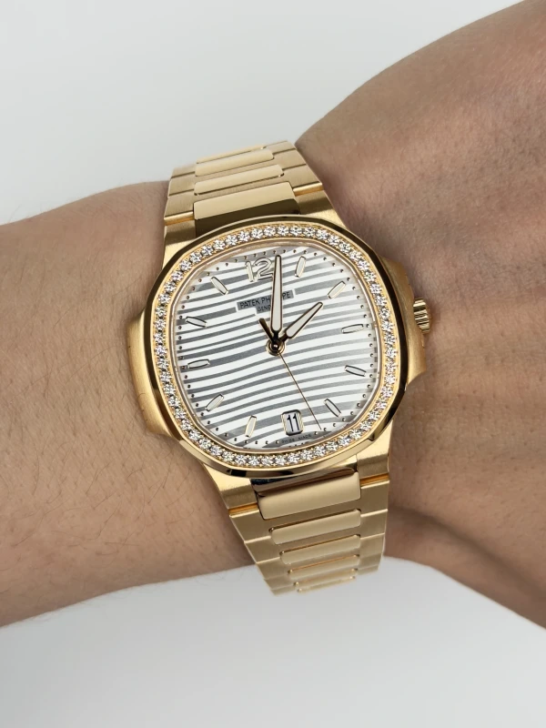 Patek Philippe Lady 7118 7118/1200R-001 4