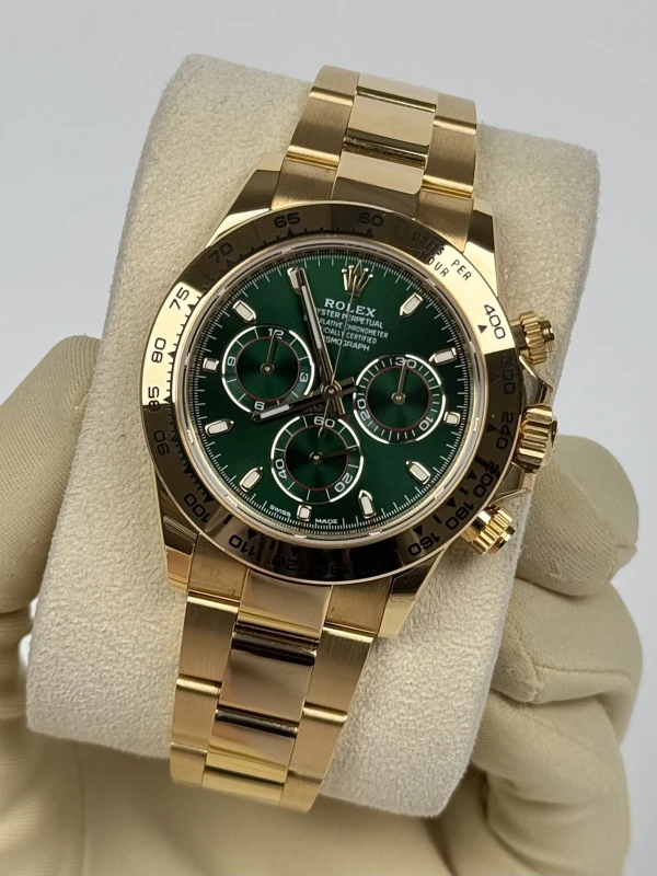 Rolex Cosmograph 40mm Yellow Gold  116508-0013 4